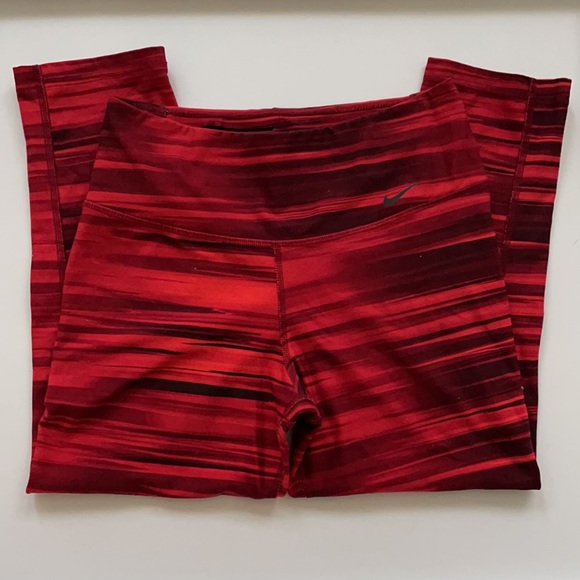 Nike cropped leggings - Picture 3 of 5